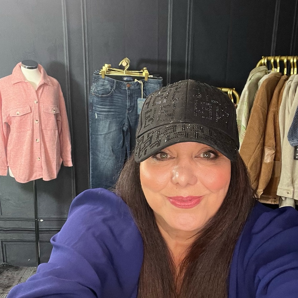 💖 Like this listing to be notified when we go Live with POL or Boho clothing - Picture 3 of 7